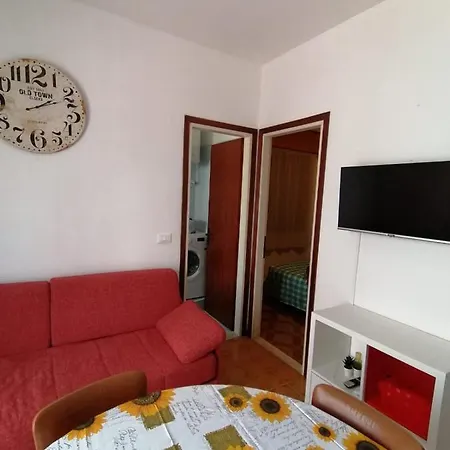 Bilocale Kenya Lägenhet *