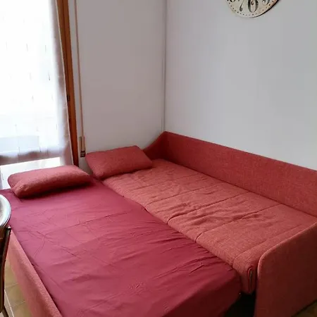 Bilocale Kenya Lägenhet *